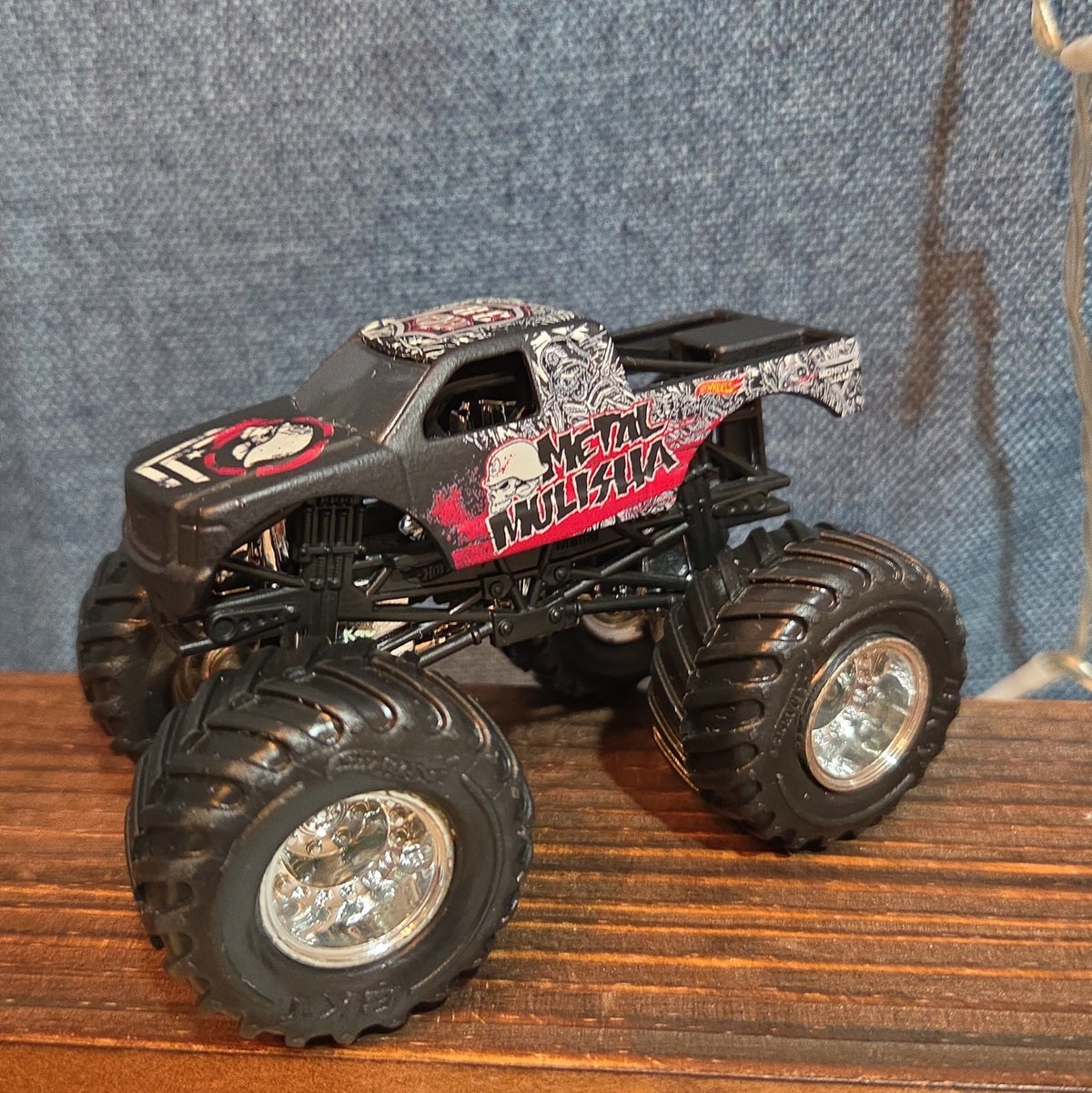 Hot Wheels Monster Jam Metal Mulisha Diecast Truck 2016