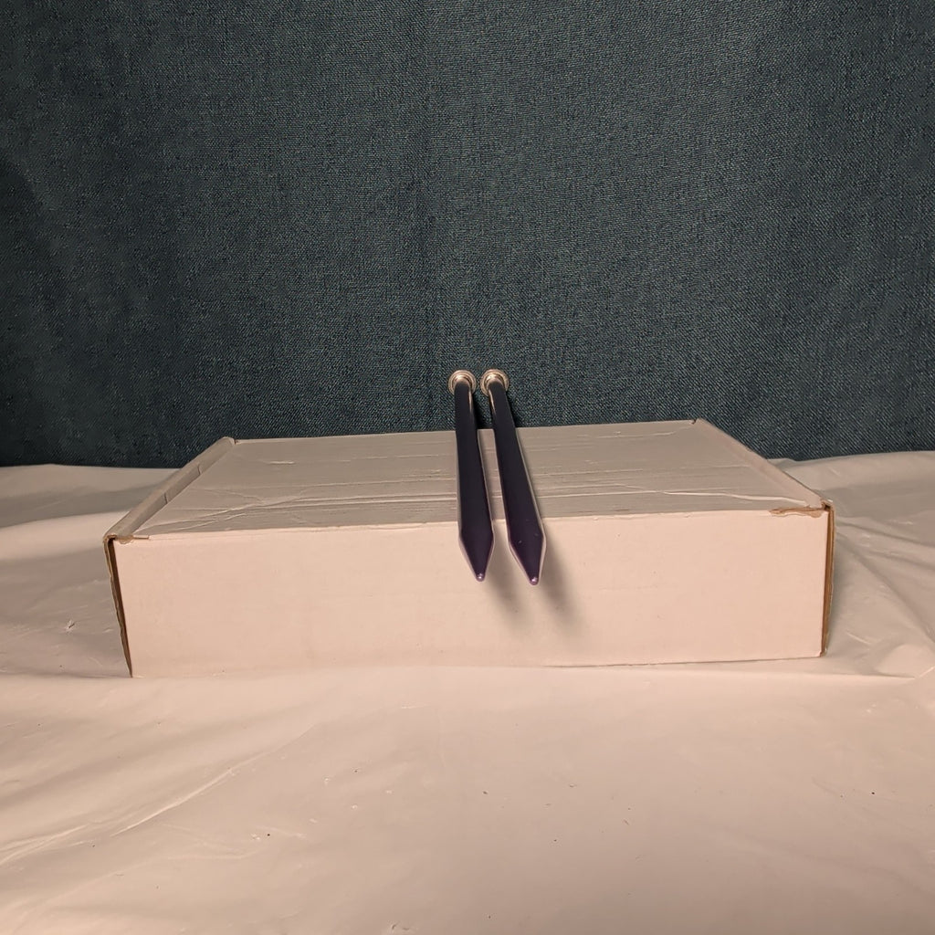 Boye Size 5 Aluminum Knitting Needles 14 Inch Straight Pair Purple Vintage 6328