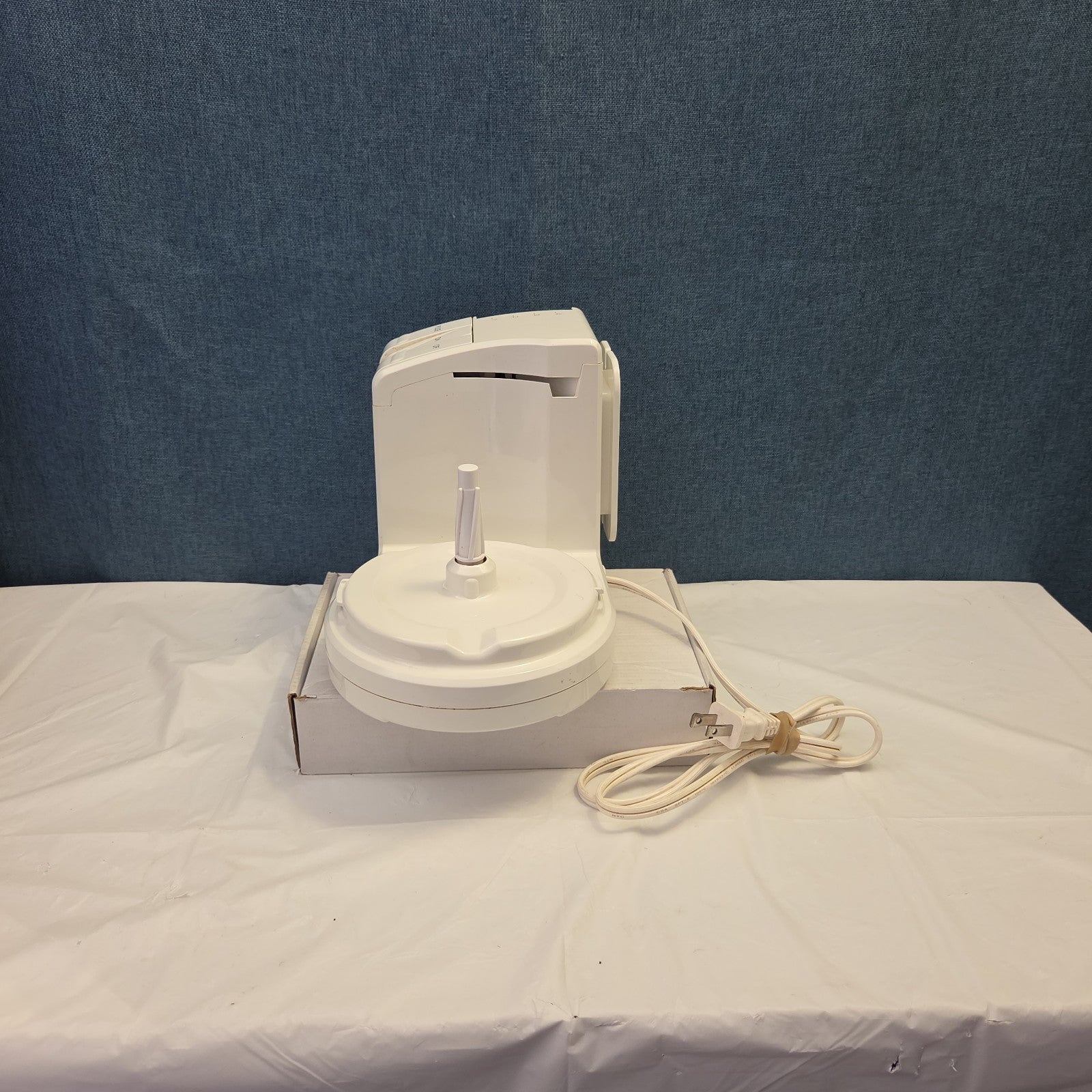 KRUPS MasterPro Plus Food Processor Replacement Motor Base Type 704 White Tested