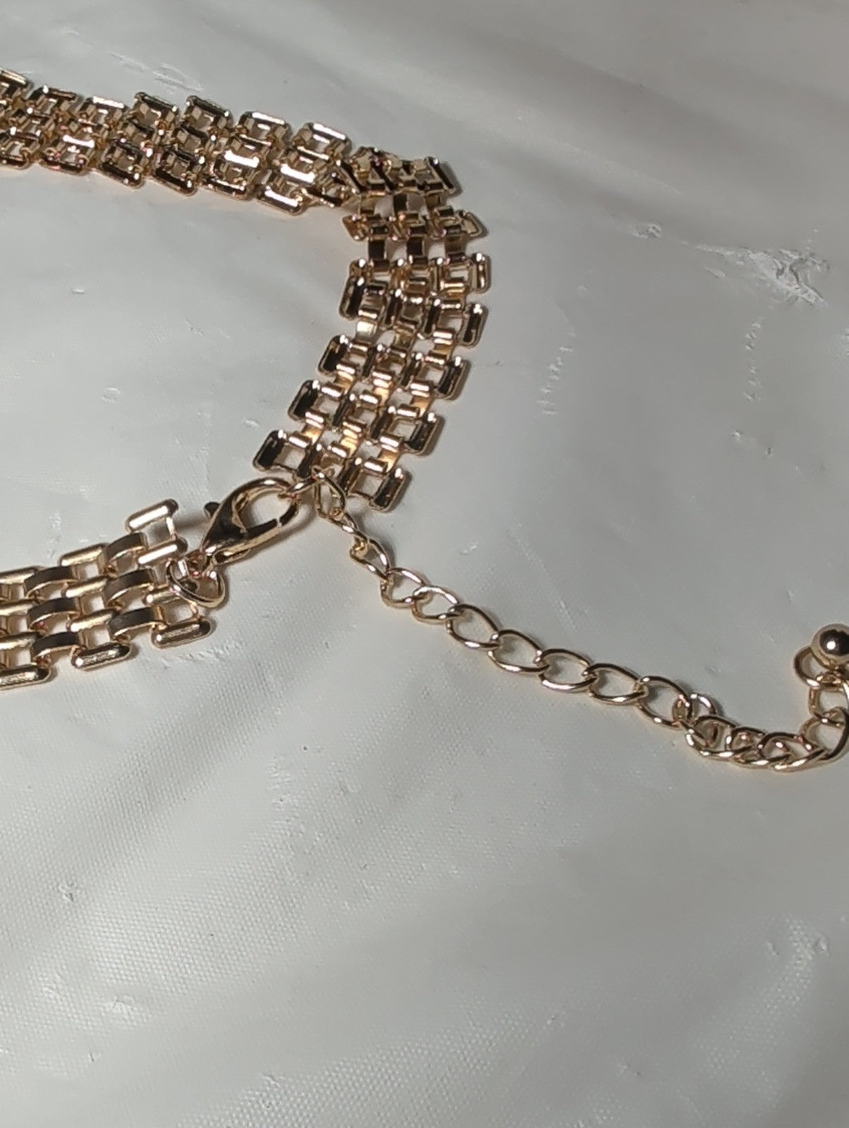 Gold Tone Wide Link Mesh Choker Necklace Y2K Retro Glam NWT