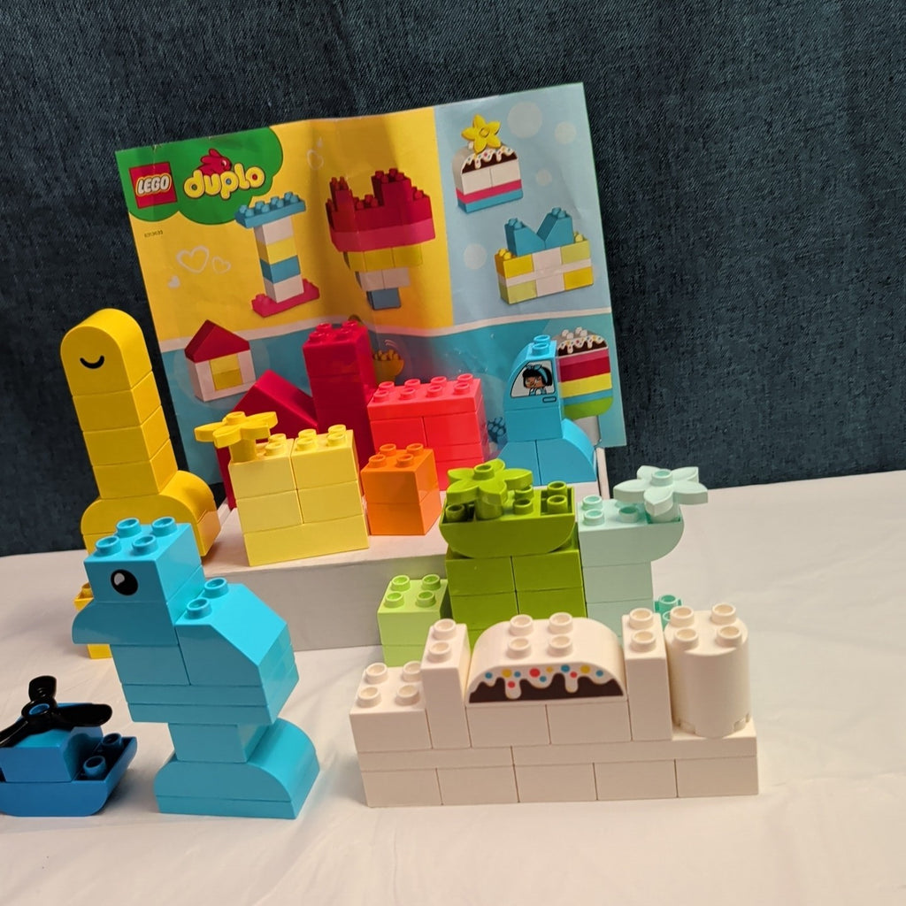LEGO DUPLO 10909 Heart Box 80 Pieces Toddler Building Toy 2020 Retired Complete