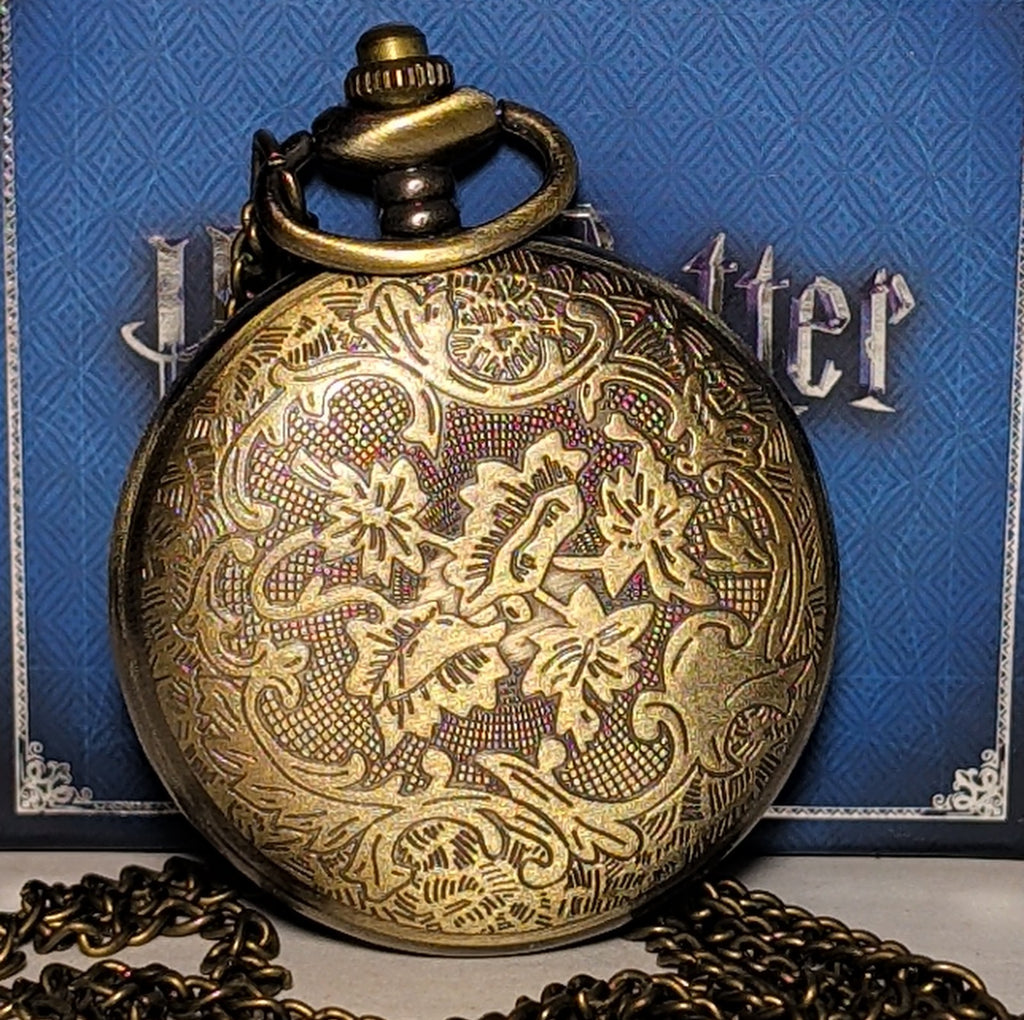 Harry Potter Hogwarts Crest Pocket Watch Brass Tone Steampunk Retro NIB