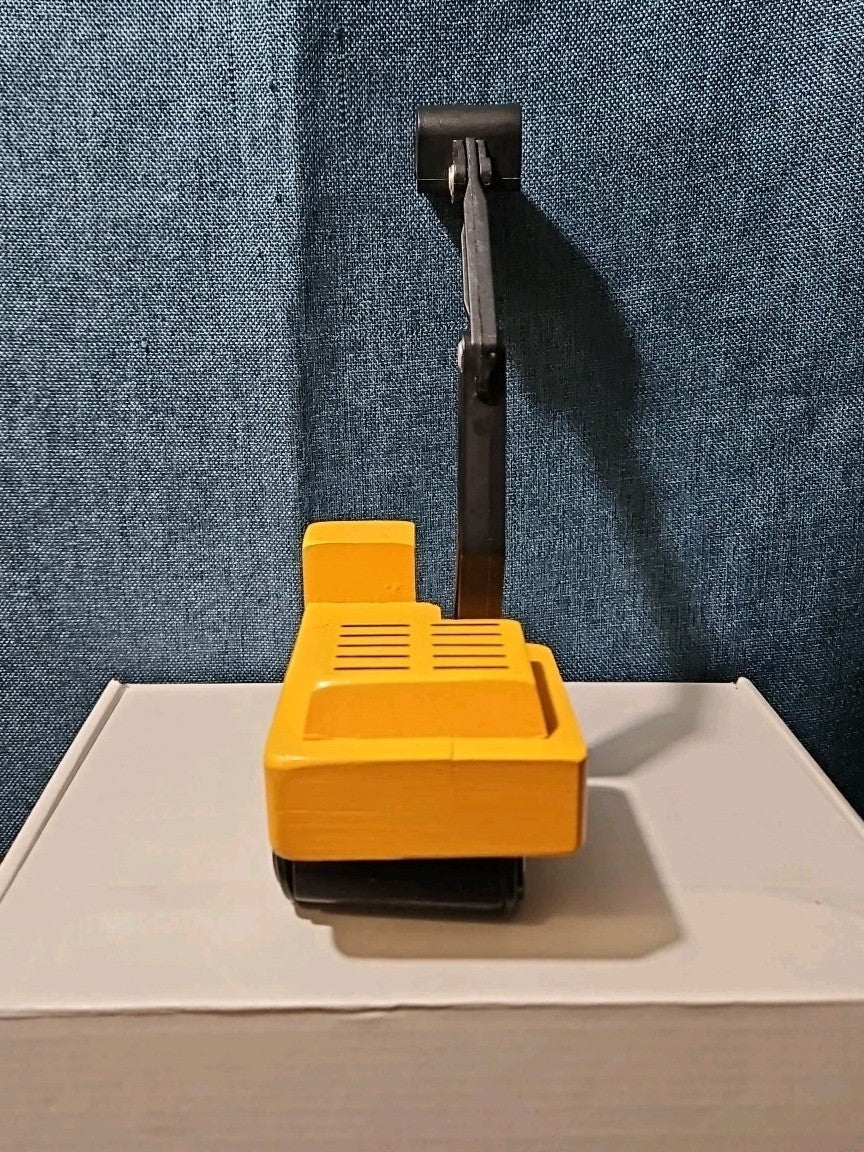Wooden Railway Steam Shovel Excavator Construction Vehicle for Train Set