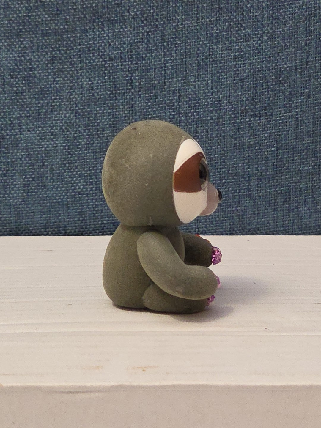 TY Mini Boos Series 4 Dangler The Sloth Figure | 2" Flocked Collectible | Glitte