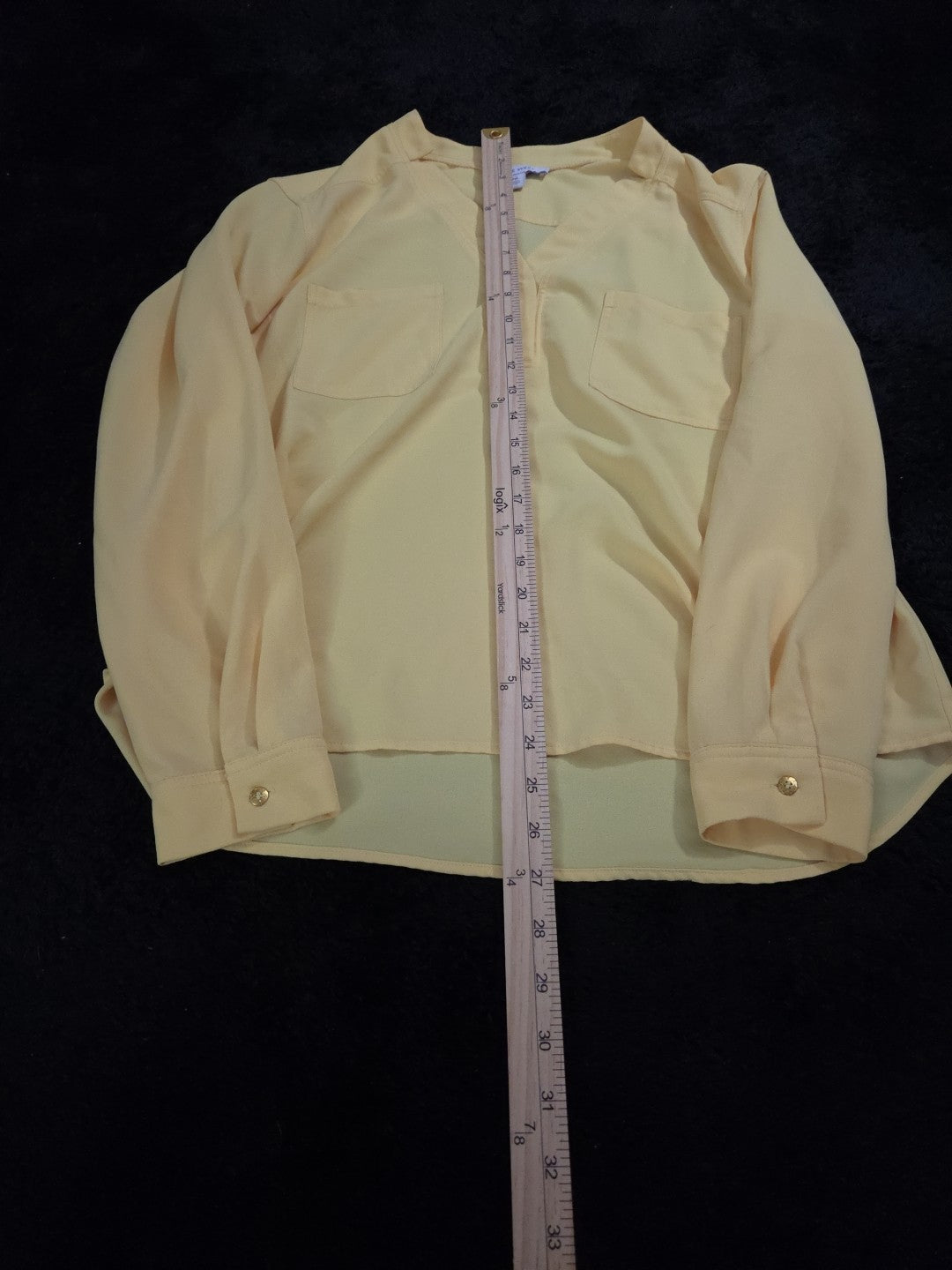 Nine West Petite XL PXL Yellow V-Neck Blouse Career Long Sleeve Pockets Popover
