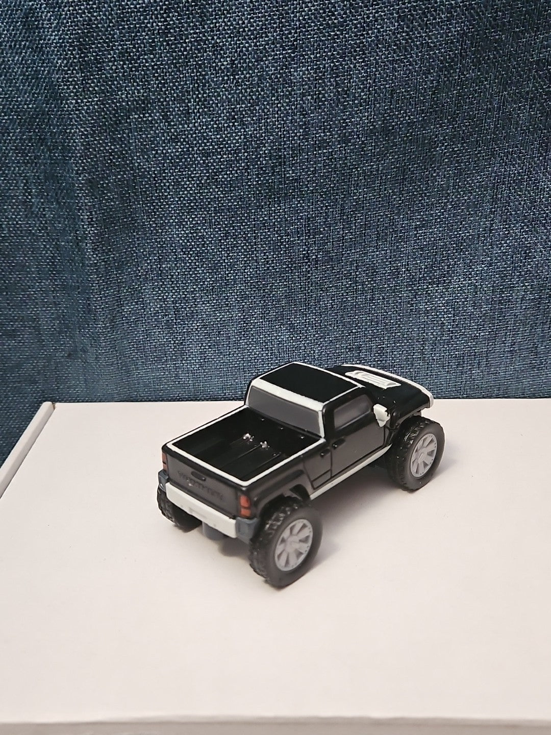 McDonald's Hummer H3T Toy Truck | 2006 Happy Meal Friction Car | Black & White