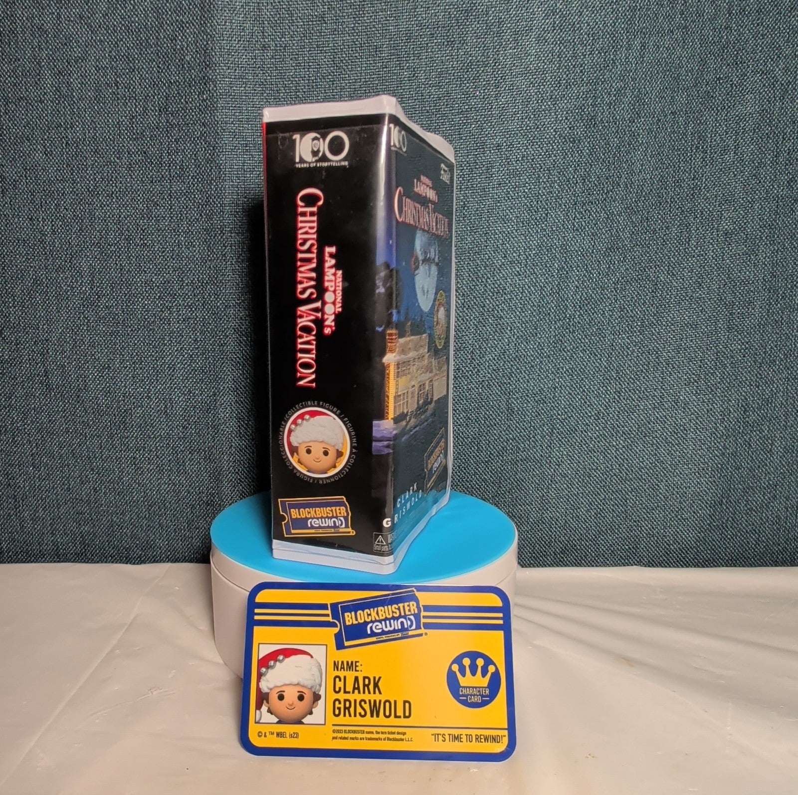 Funko Blockbuster Rewind Clark Griswold Vinyl Figure Christmas