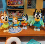 Bluey Ultimate Beach Cabin 29 Pc Playset Figures