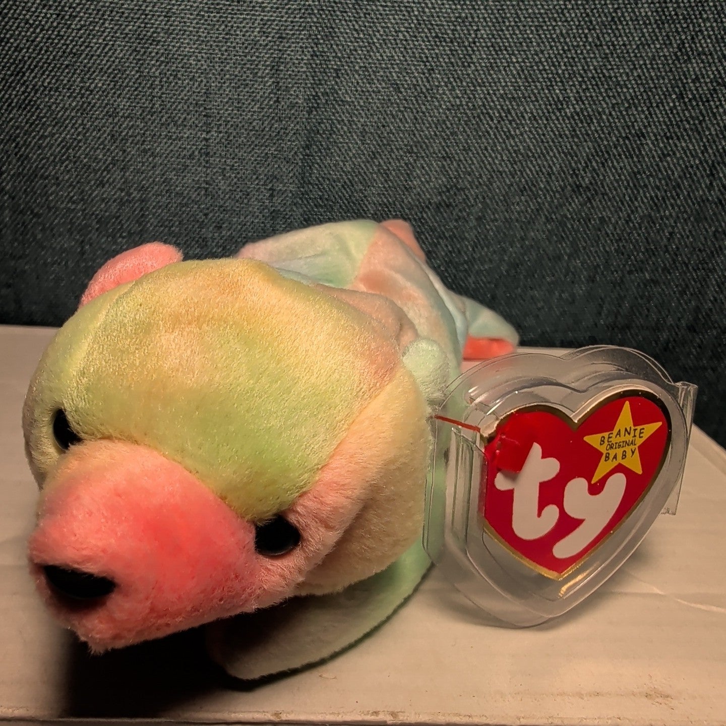 Sammy TY Beanie Baby 1999 Retired Tie-Dyed Multicolor Bear w/ Protector