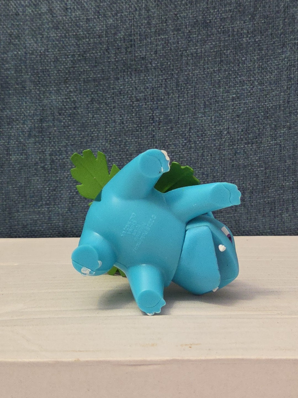 Nintendo Pokemon IVYSAUR 2.5" Vinyl Figure PVC 2015 Tomy Toy Kanto Collectible