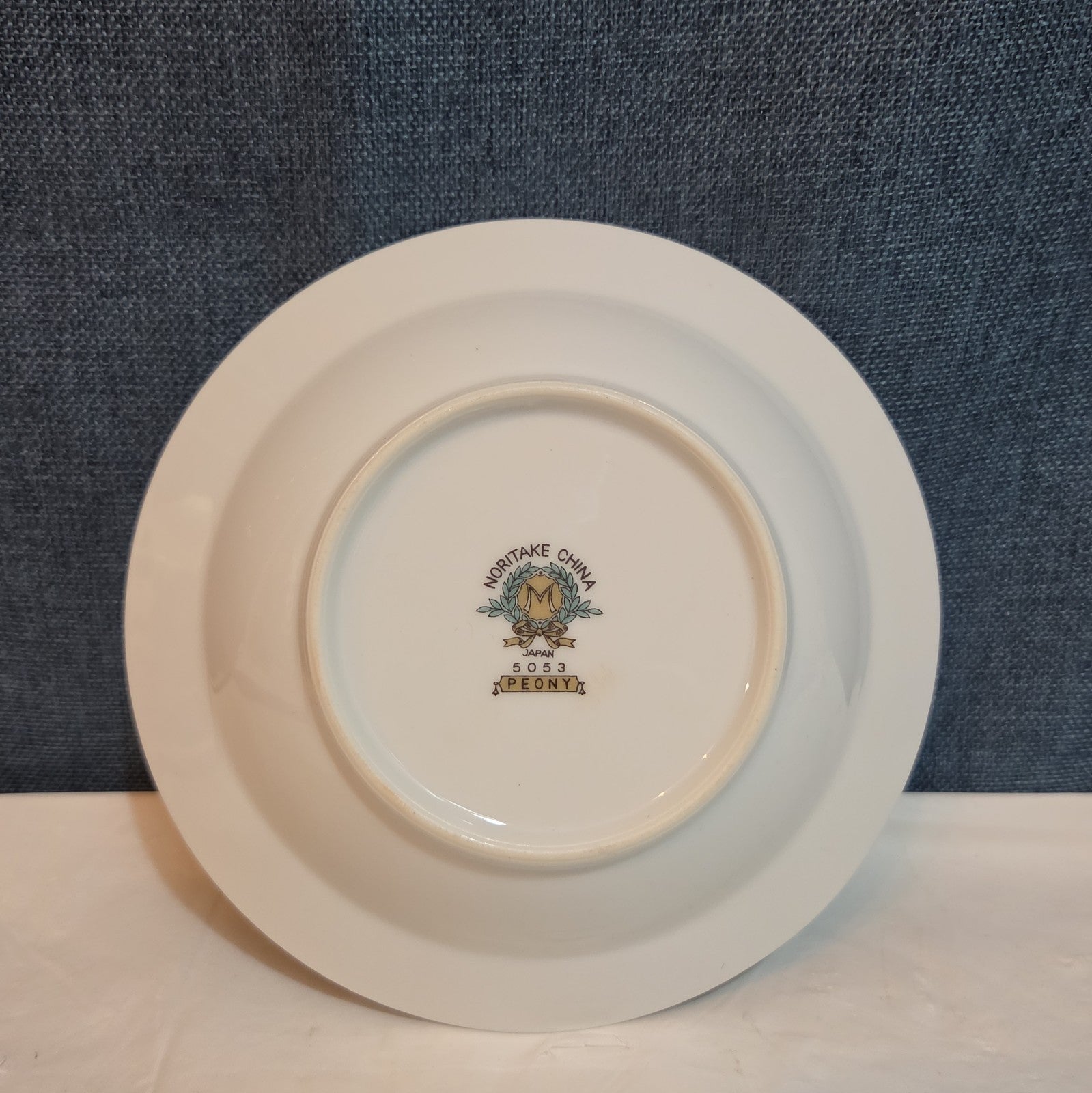 Noritake Peony 5053 China 7.5" Soup Bowl Floral Gold Rim Vintage