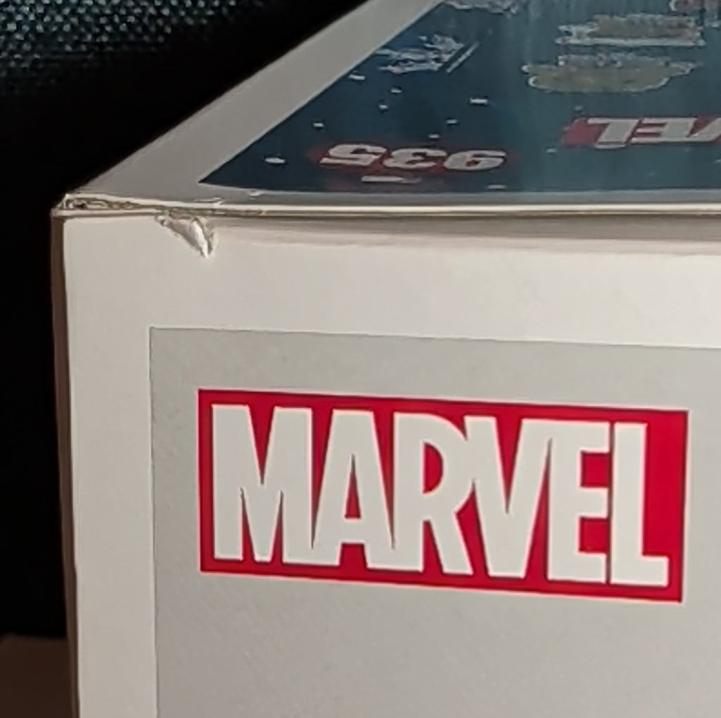 Funko Pop! Marvel: Holiday - Gingerbread Hulk #935 NIB with Protector