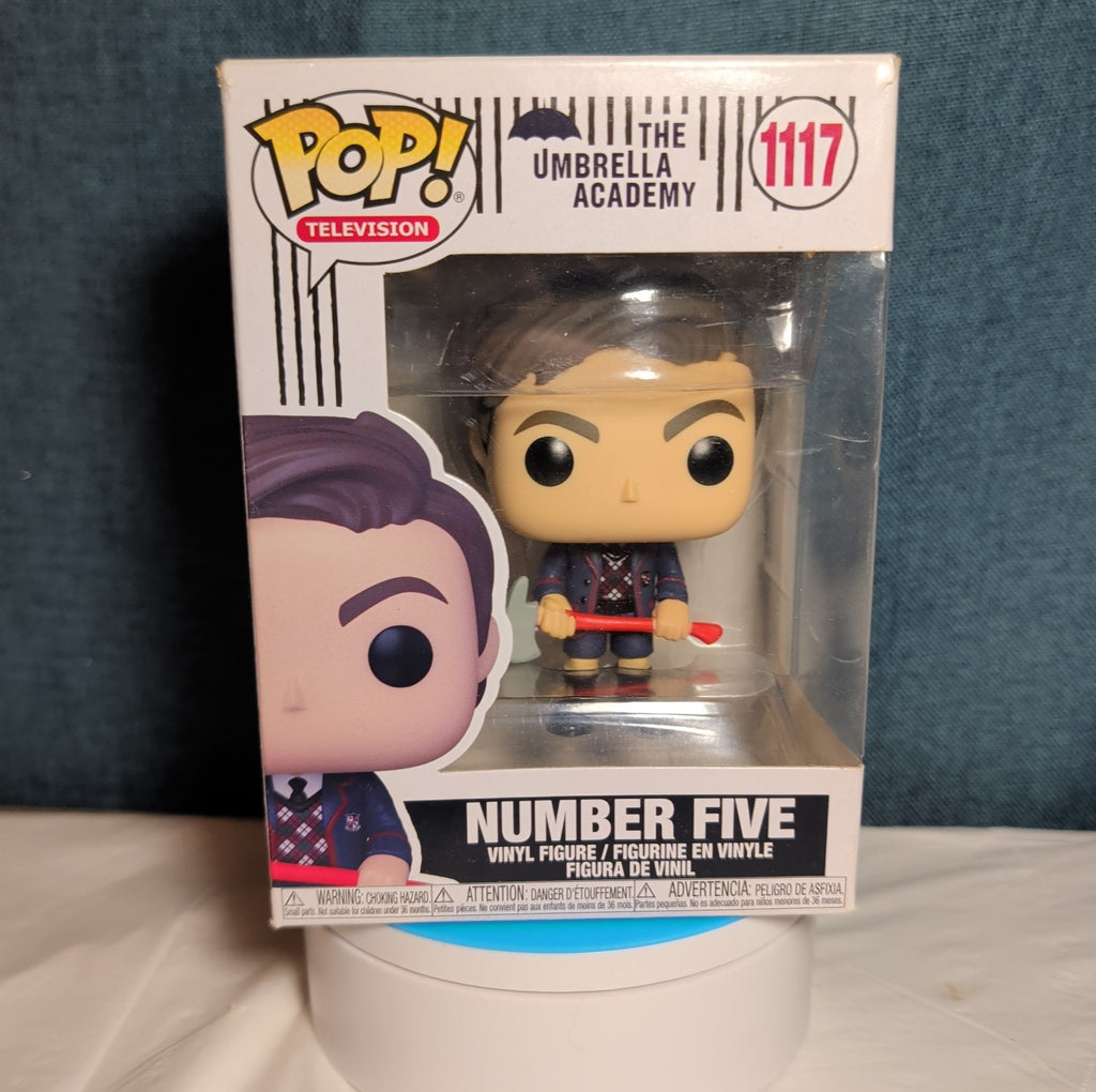 Funko Pop Television Umbrella Academy Number Five 1117 Vinyl in Box w Protector