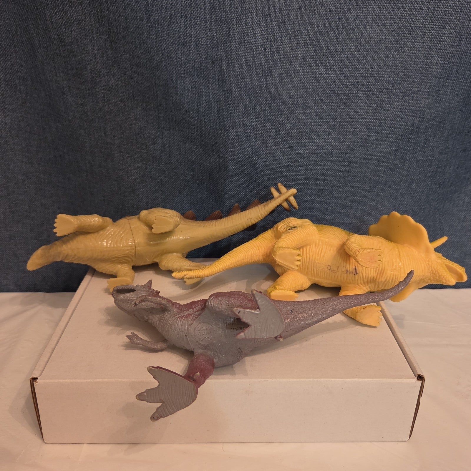 Dinosaur Toy Figures Lot of 6 T-Rex Triceratops Stegosaurus