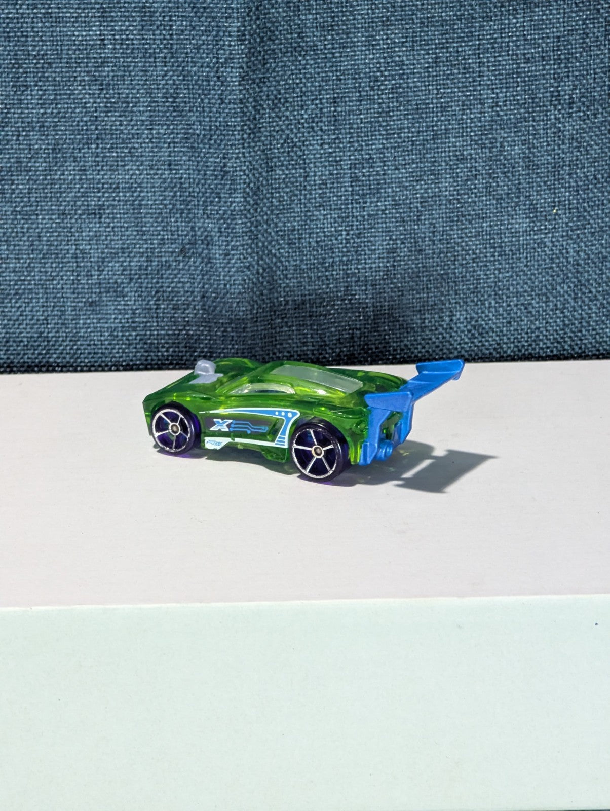 Hot Wheels Paradigm Shift | 2016 X-Raycers 5-Pack | Translucent Green | Loose