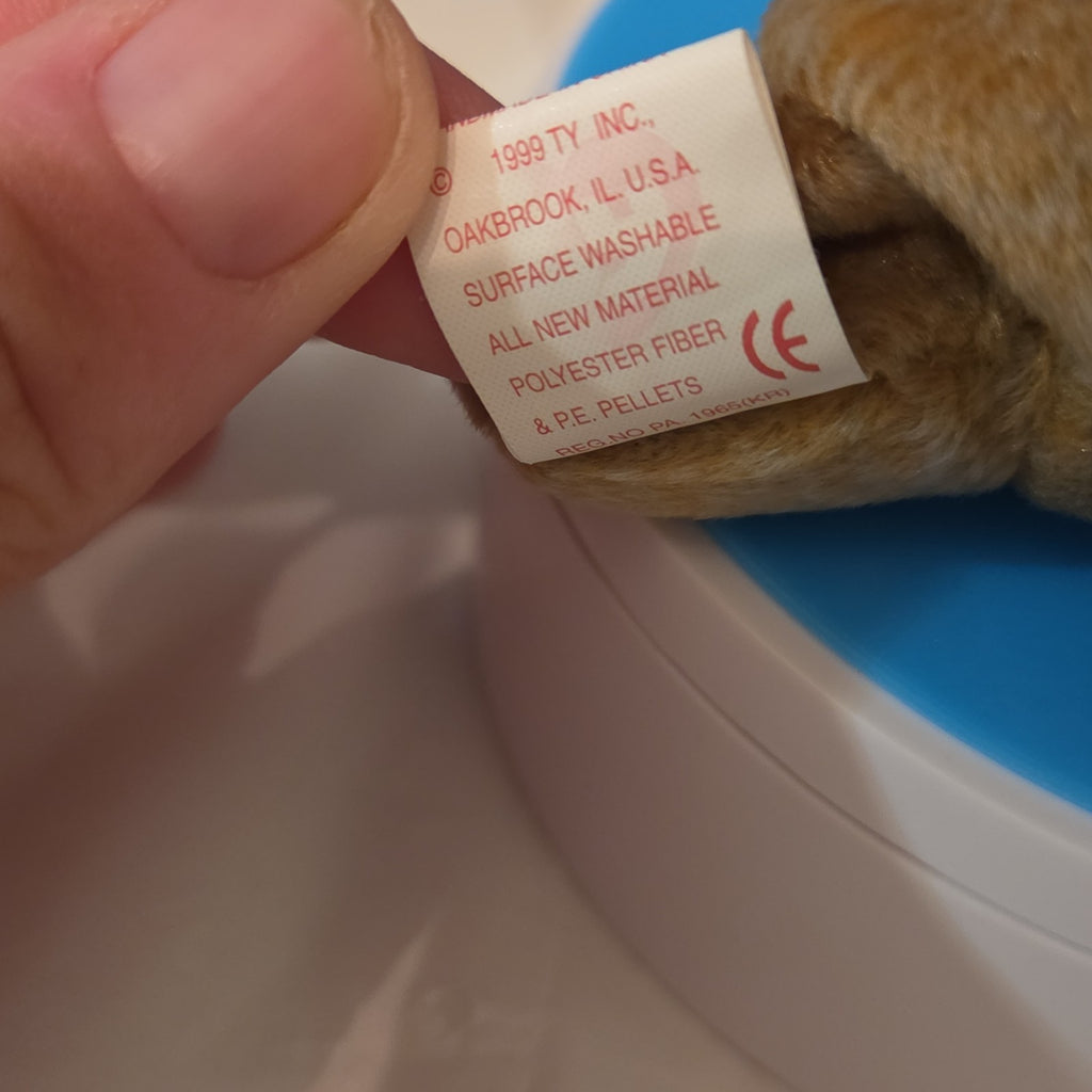 Ty Beanie Baby Nibbly Bunny Rabbit Plush 1999 NWT Hard Tag Protector