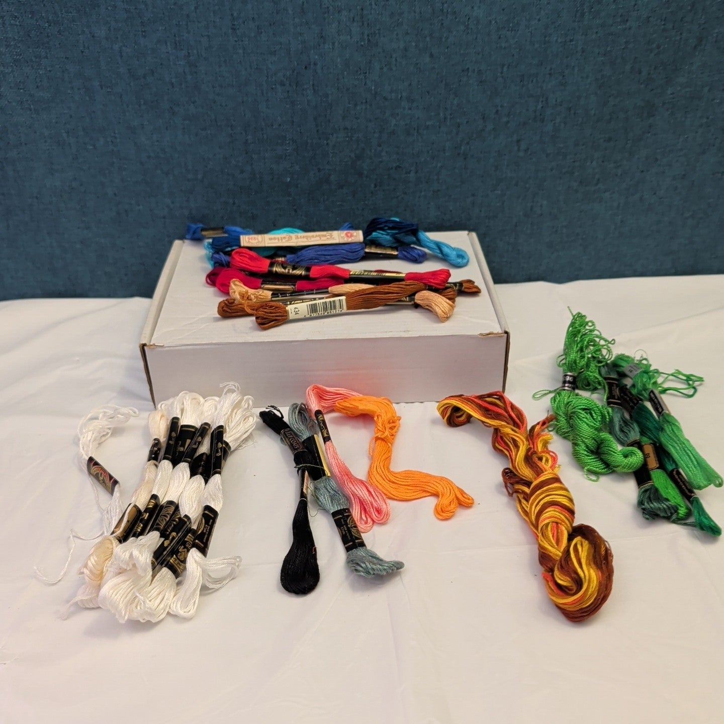 32 Skeins Embroidery Floss Set DMC J.P. Coats