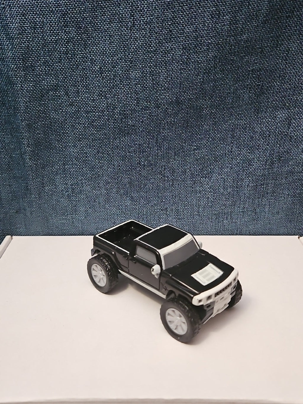 McDonald's Hummer H3T Toy Truck | 2006 Happy Meal Friction Car | Black & White
