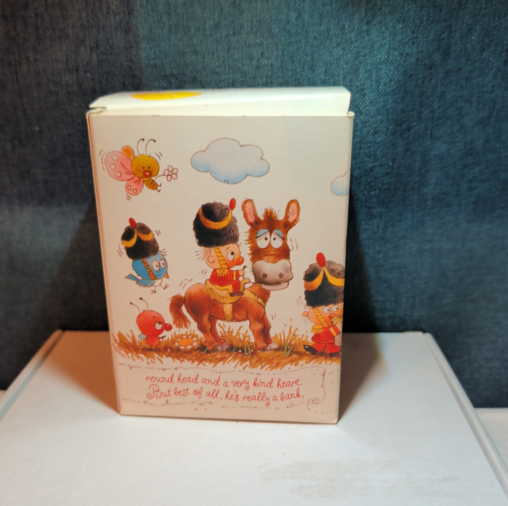 Vintage Avon Humpty Dumpty Ceramic Coin Bank 1982 Hand Painted Novelty Boxed