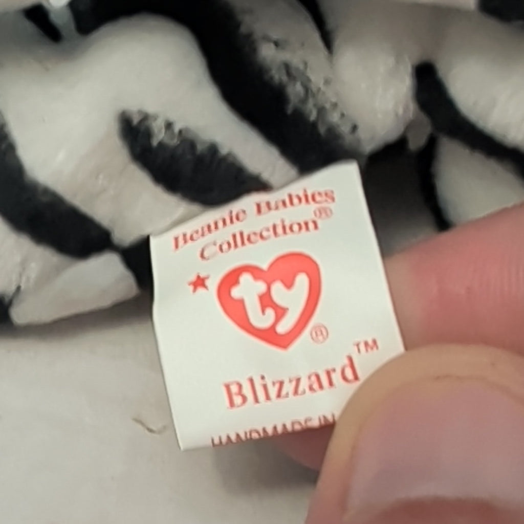Ty Beanie Baby Blizzard White Tiger 1996 DOB Retired Stuffed Animal MWMT 04163