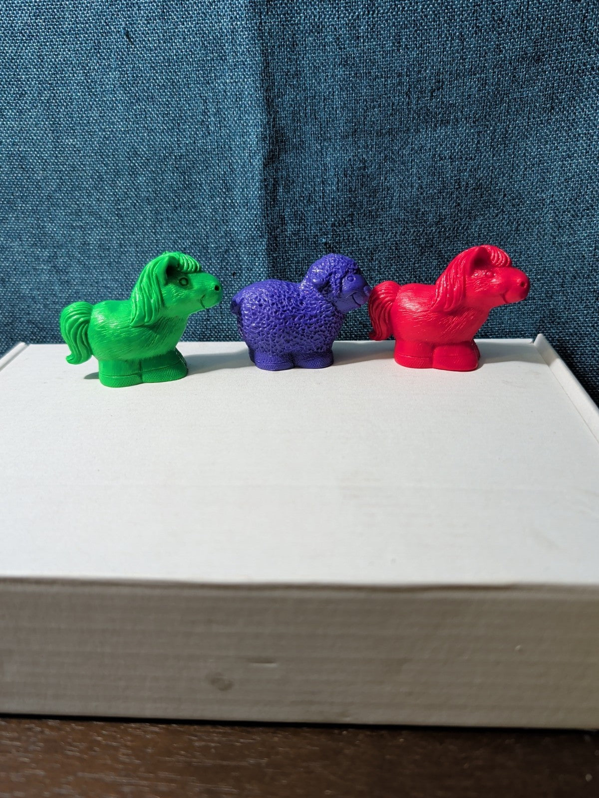 Learning Resources Friendly Farm Animal Counters | Set of 7 Rubber Figures
