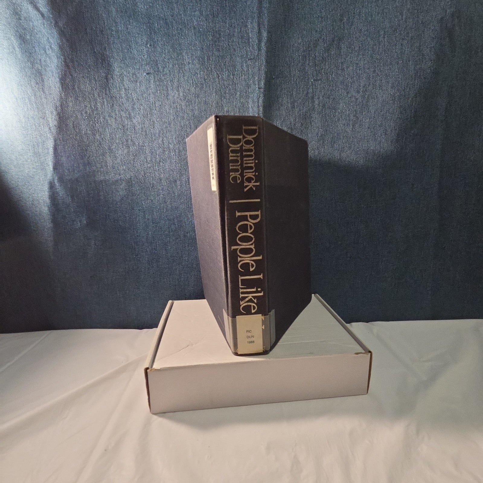 People Like Us Dominick Dunne 1988 Hardcover Vintage Ex-Library Reading Book