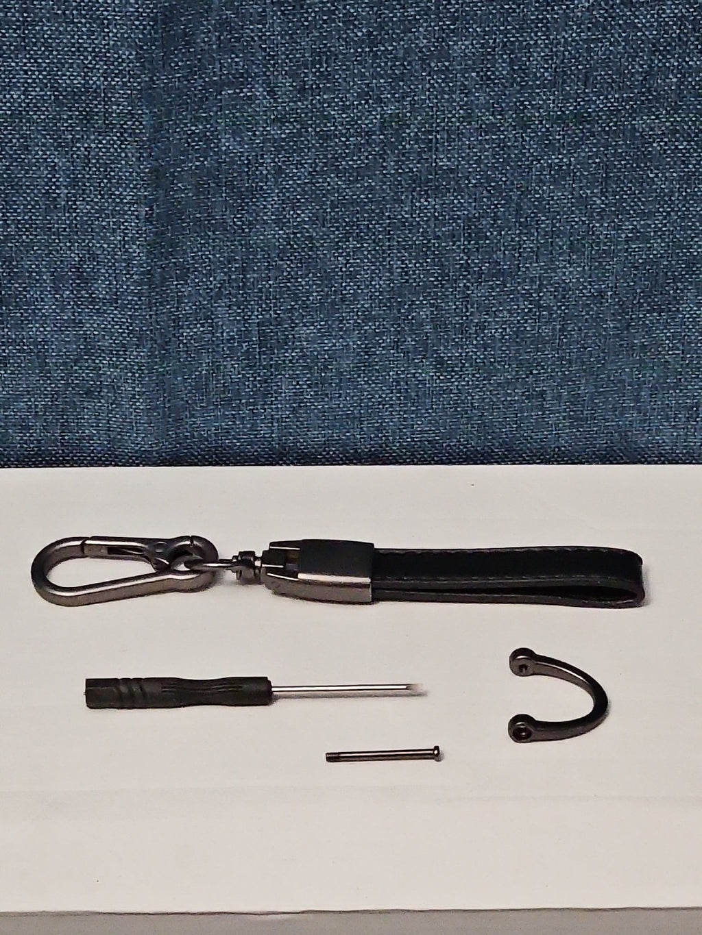 Genuine Leather GMC Car Keychain Set | Black Metal Key Ring Screwdriver Included