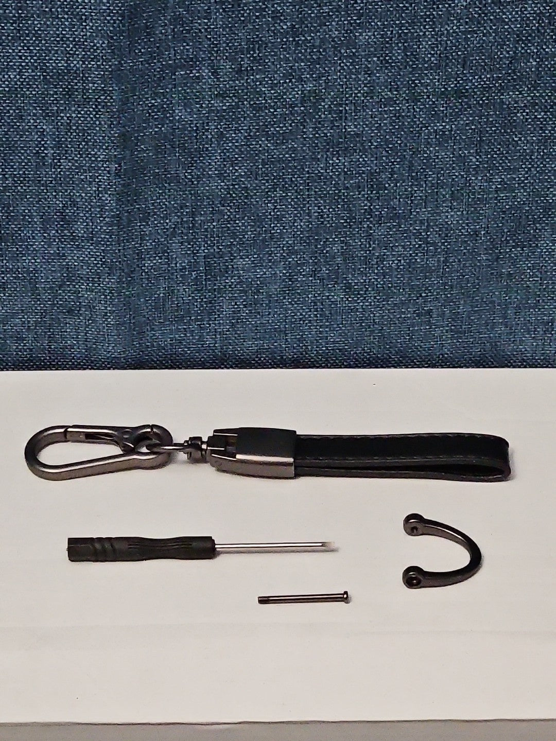 Genuine Leather GMC Car Keychain Set | Black Metal Key Ring Screwdriver Included