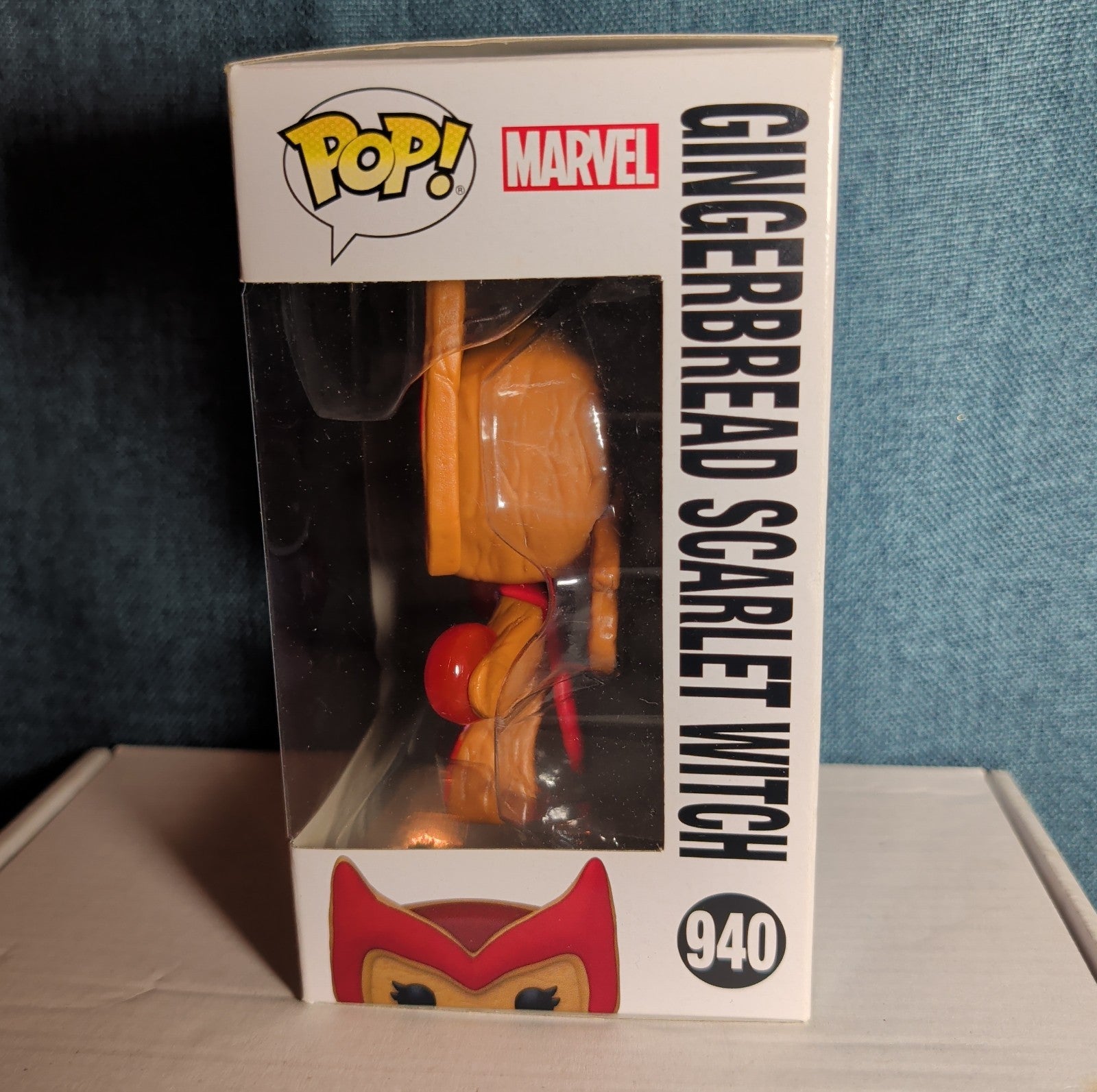 Funko Pop! Marvel Gingerbread Scarlet Witch 940 with Protective Case