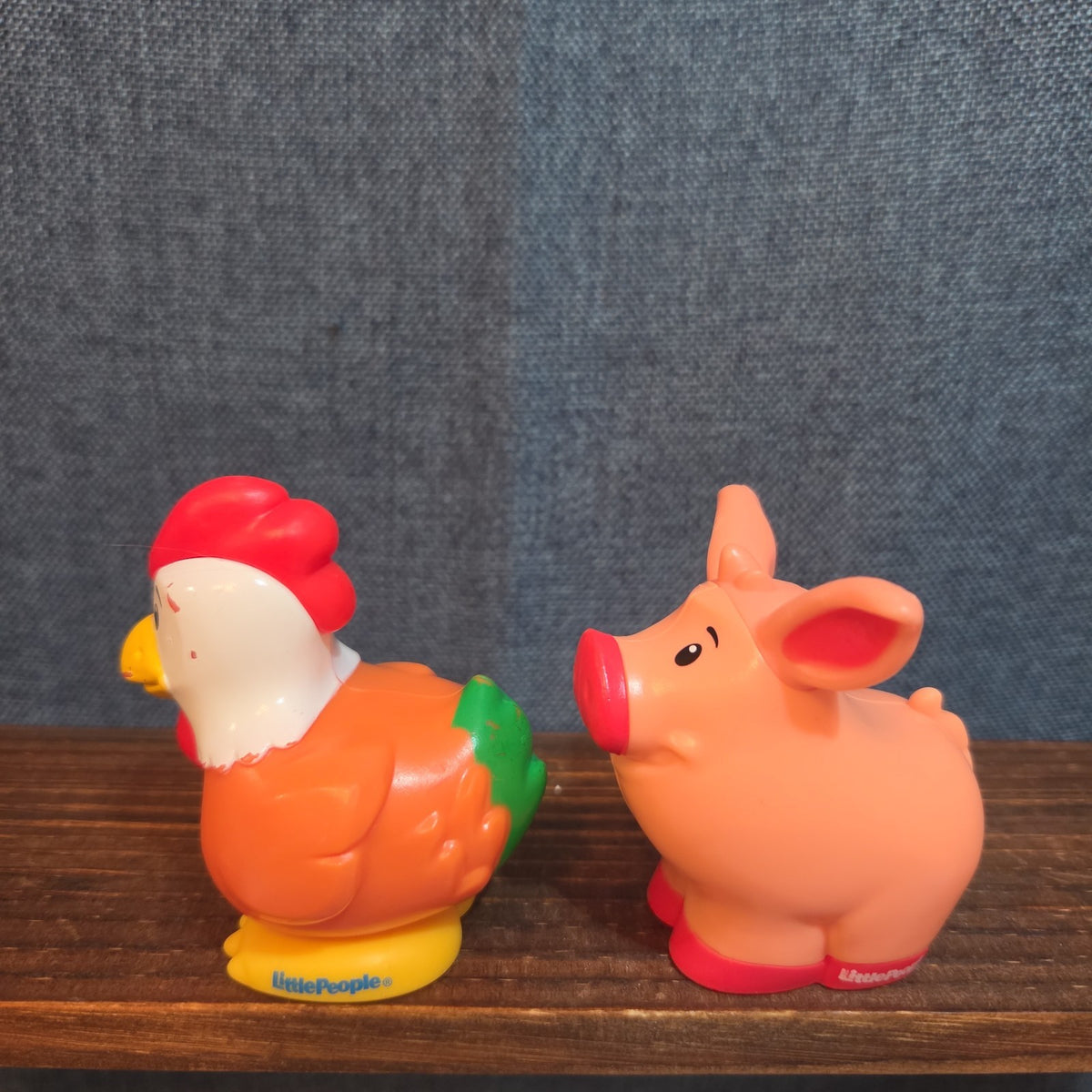 Fisher Price Little People Farm Animal Lot 2 Chicken Pig 2018