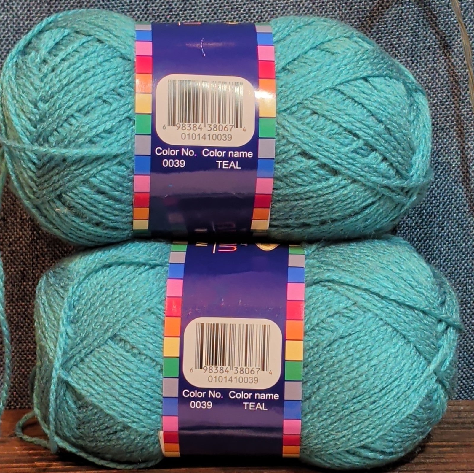 Herrschners Afghan Yarn 2 Ply Teal Acrylic 2 Skein Lot 0036