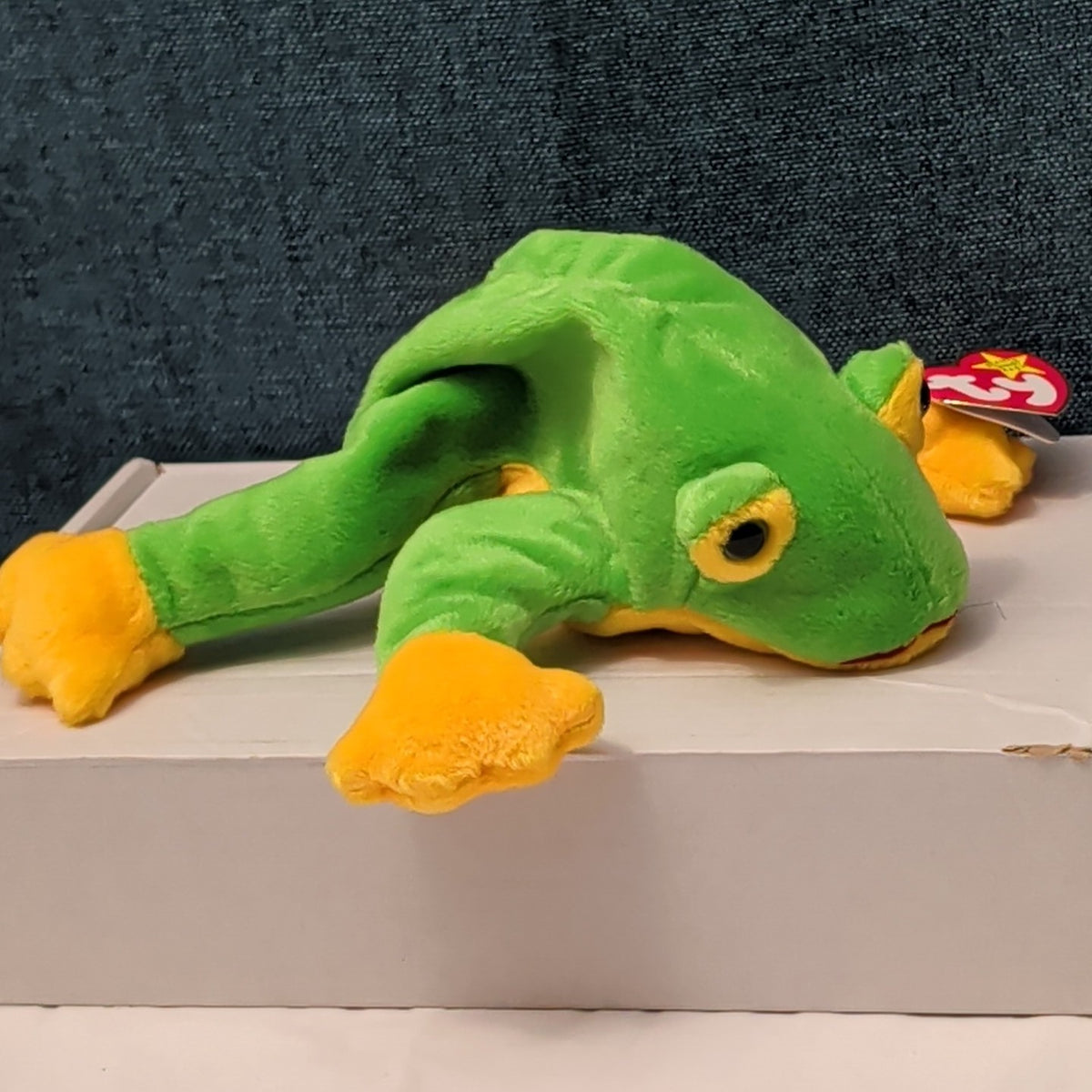 TY Beanie Baby SMOOCHY the Frog 1997 | MWMT Mint Tags | Retired Felt Mouth