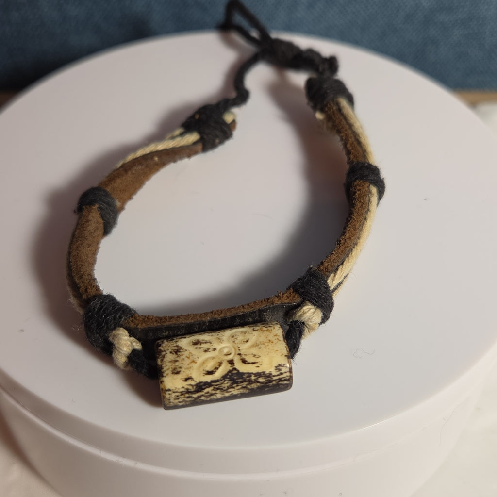 Boho Tribal Leather Cord Bracelet Carved Bead Unisex