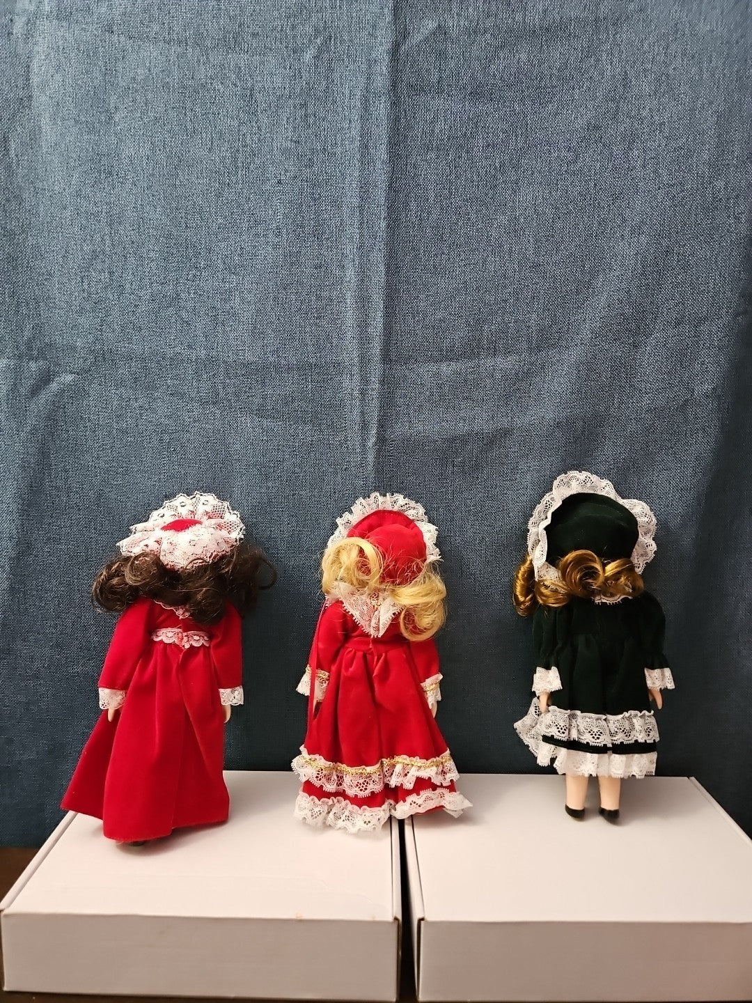 Set of 3 Vintage Porcelain Dolls | Red & Green Velvet | Christmas Carolers