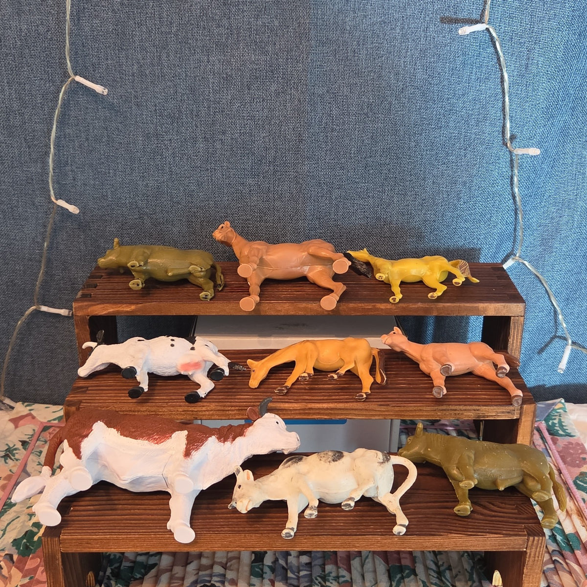 Farm Animals 9Pc Lot Plastic Horses Cows Vintage Style P