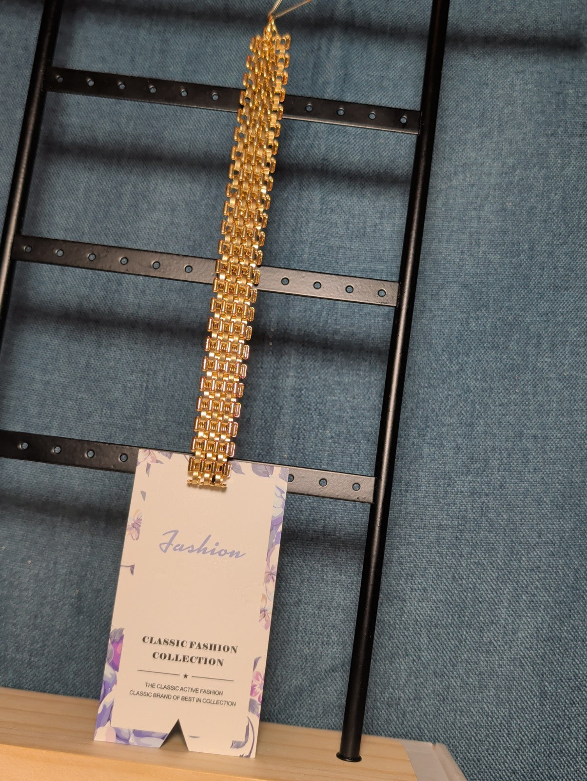 Gold Tone Wide Link Mesh Choker Necklace Y2K Retro Glam NWT