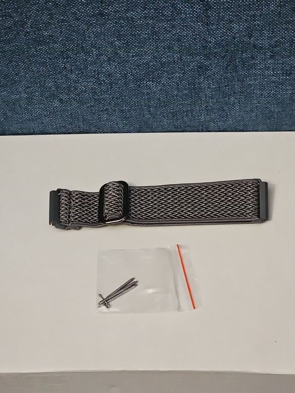 Fitbit Versa 1 / 2 / Lite Watch Band | Stretchy Elastic Nylon Strap | Dark Grey