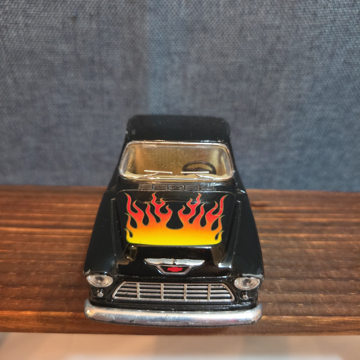 1955 Chevy Stepside Pickup Truck Diecast 1:24 Flames Hot Rod