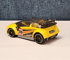 Hot Wheels Super Gnat | 2013 HW Stunt Track Aces | Yellow #55 Race Car