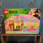 LEGO Wicked 75681 Shiz University Mini-Dolls 2024 NIB Sealed