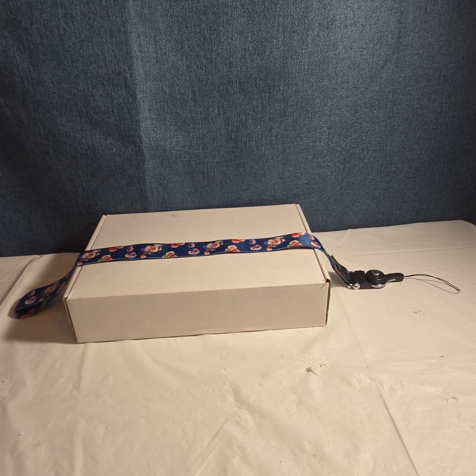 Blue Floral Phone Lanyard Quick Release Detachable Strap Loop