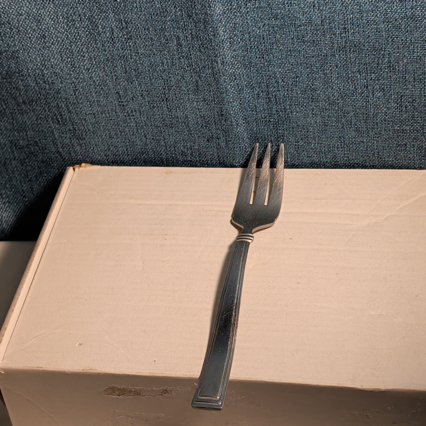 Set of 4 Hampton Silversmiths PORTFOLIO Glossy Salad Forks | 18/0 Stainless 208