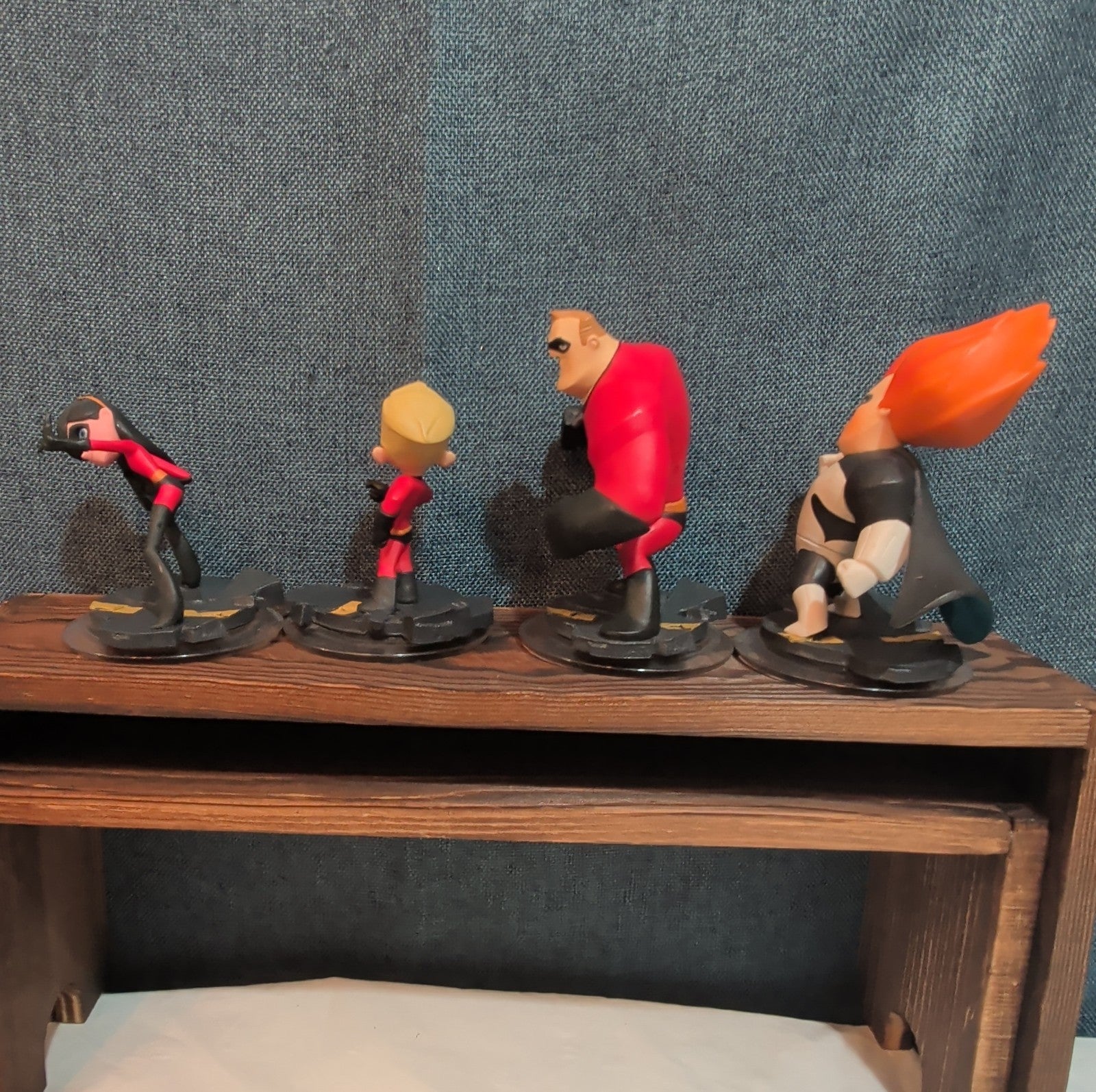 Disney Infinity 1.0 Incredibles 4 Figure Lot Syndrome Dash PVC Loose
