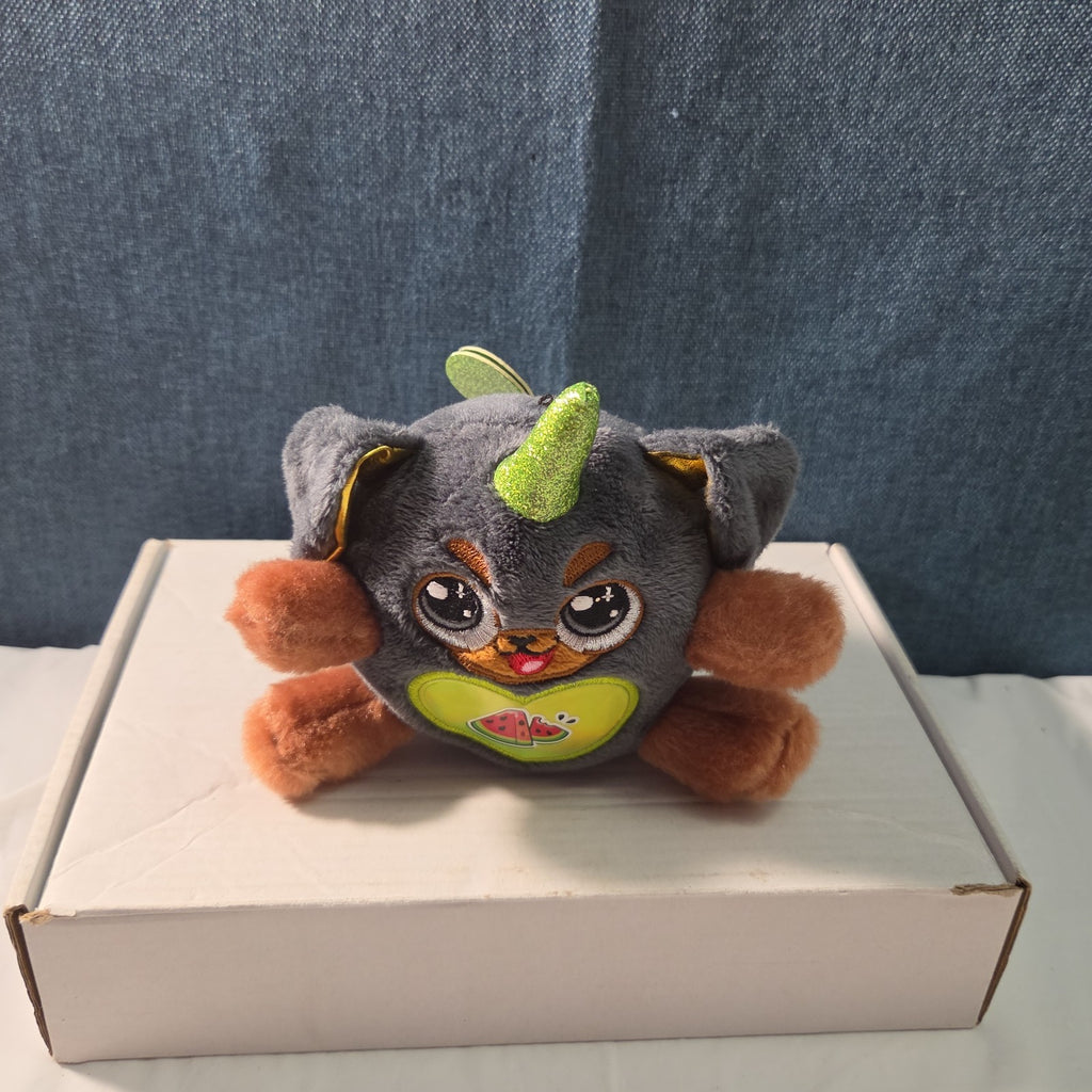 ZURU Rainbocorn Sparkle Heart 4" Plush Gigi Rottweiler Watermelon