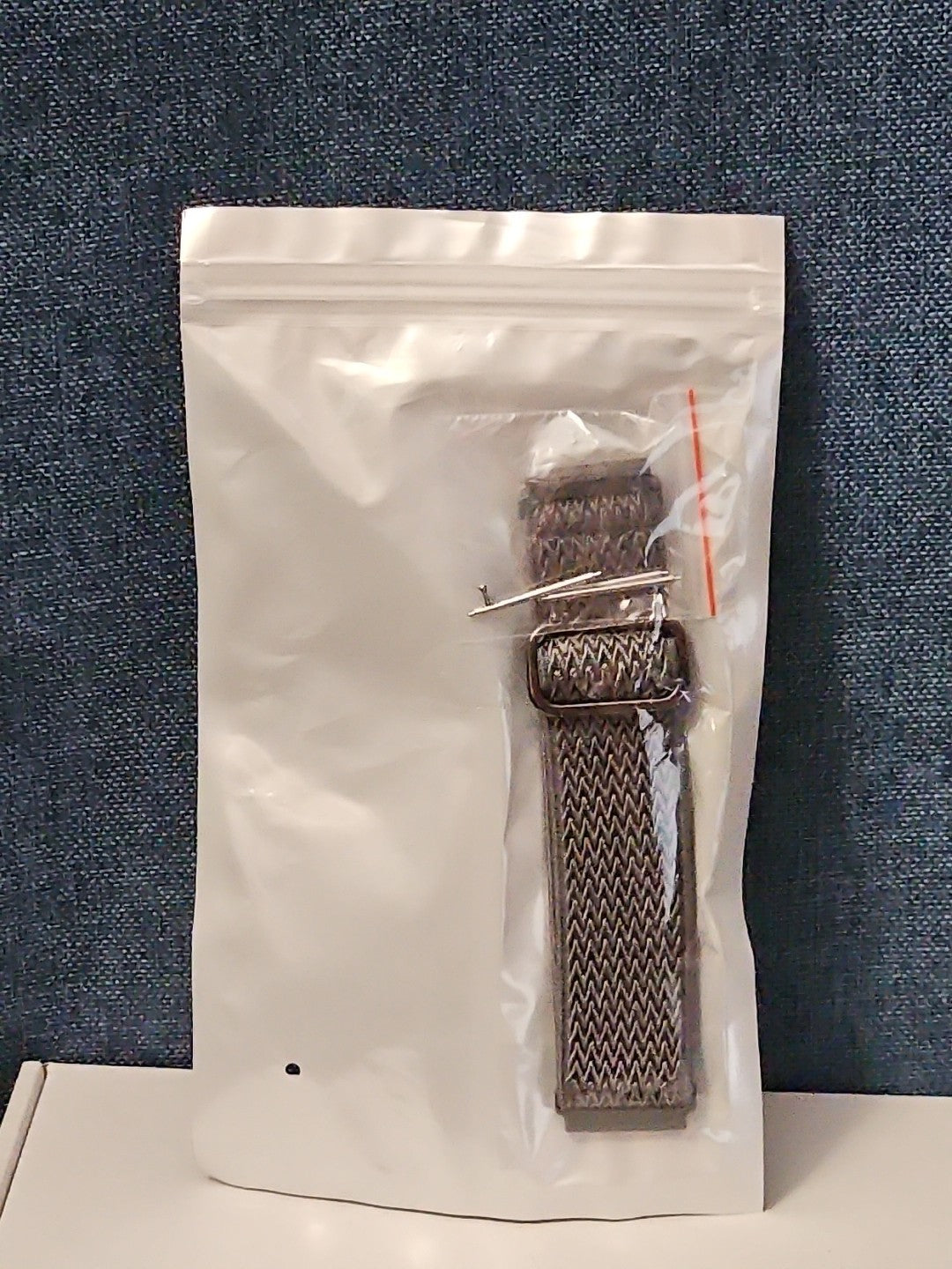 Fitbit Versa 1 / 2 / Lite Watch Band | Stretchy Elastic Nylon Strap | Dark Grey