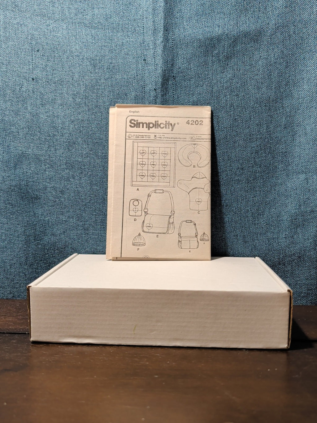 Simplicity 4202 Baby Accessories Pattern Quilt Diaper Bag Bib Wrap UNCUT 2006