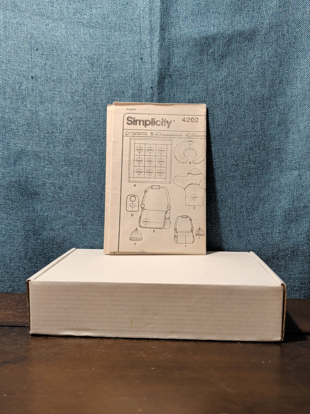 Simplicity 4202 Baby Accessories Pattern Quilt Diaper Bag Bib Wrap UNCUT 2006
