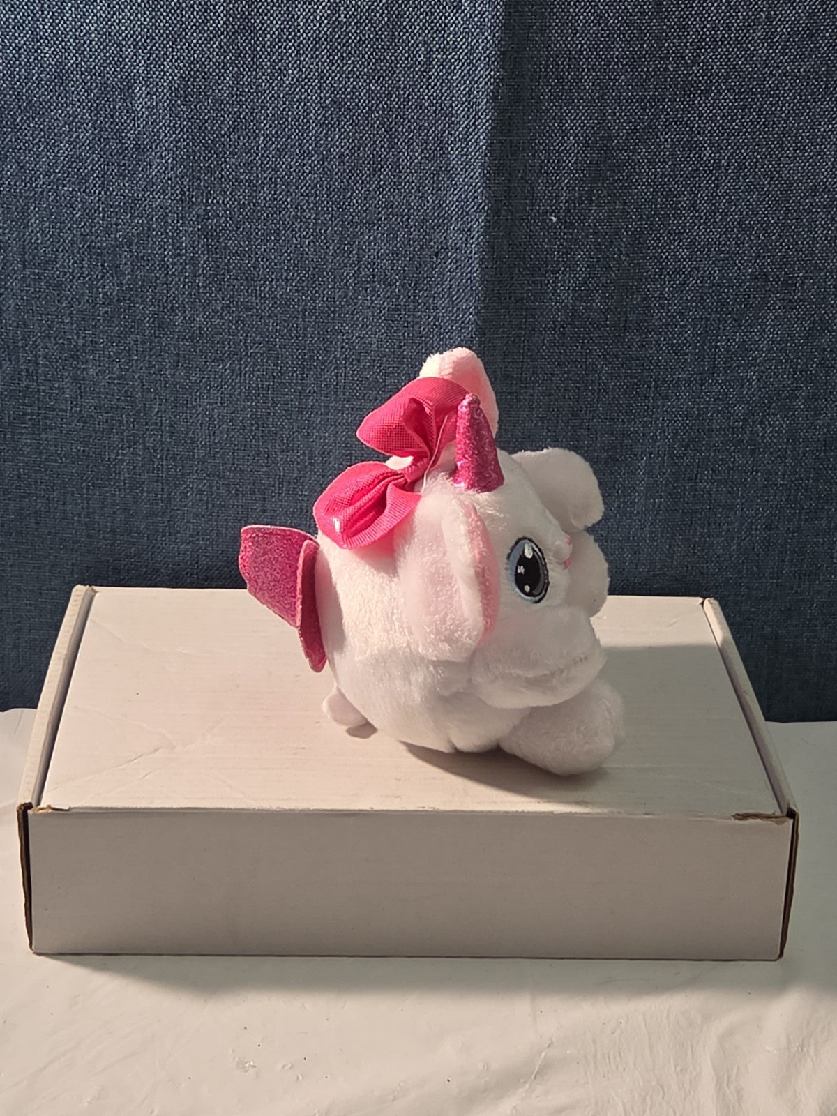 ZURU Rainbocorn Puppycorn Penny the Pug 5" Plush White Pink Bow Glitter Horn