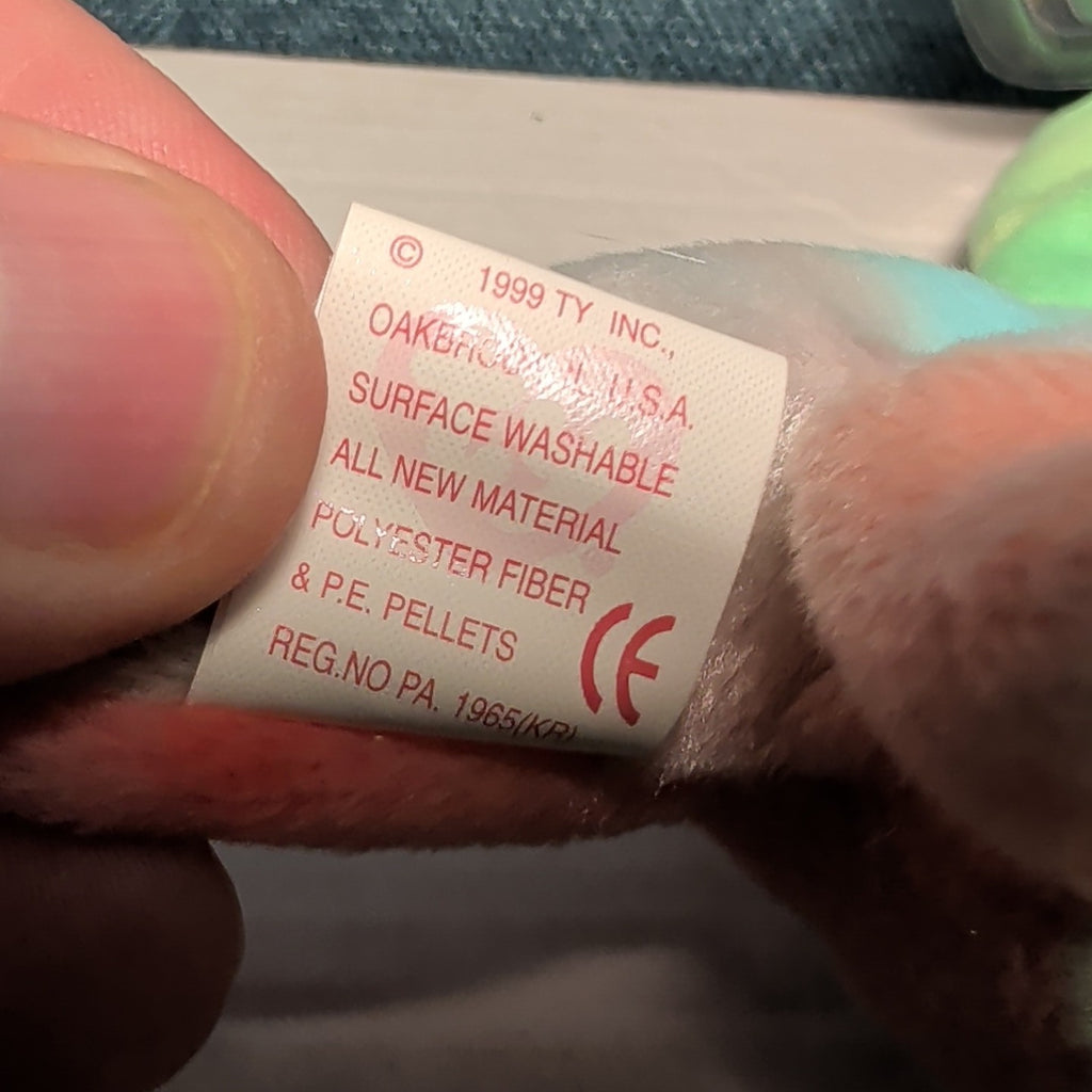 Sammy TY Beanie Baby 1999 Retired Tie-Dyed Multicolor Bear w/ Protector
