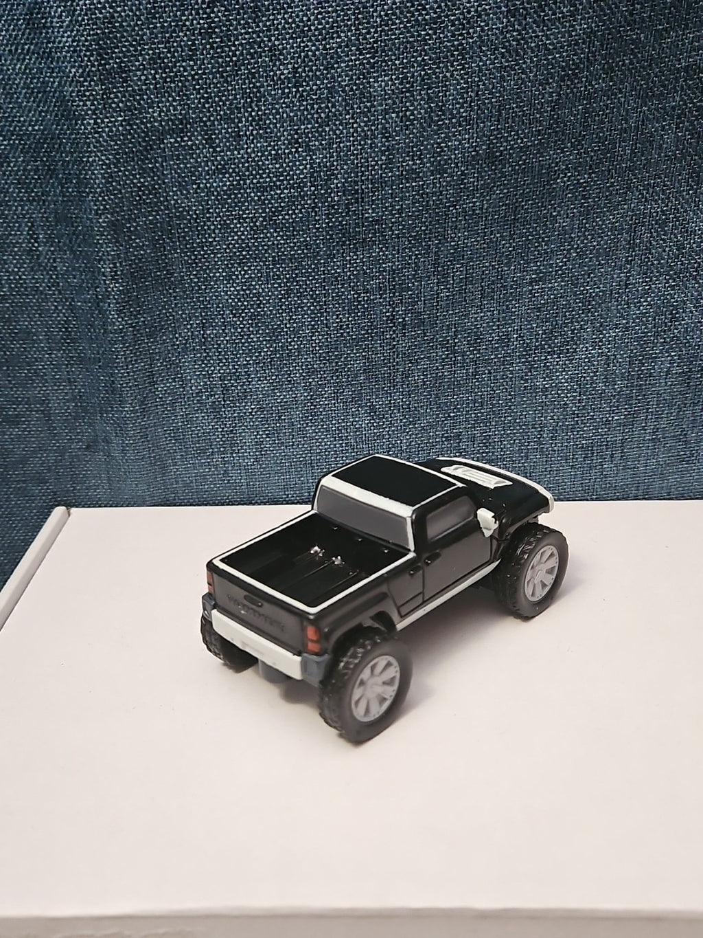 McDonald's Hummer H3T Toy Truck | 2006 Happy Meal Friction Car | Black & White